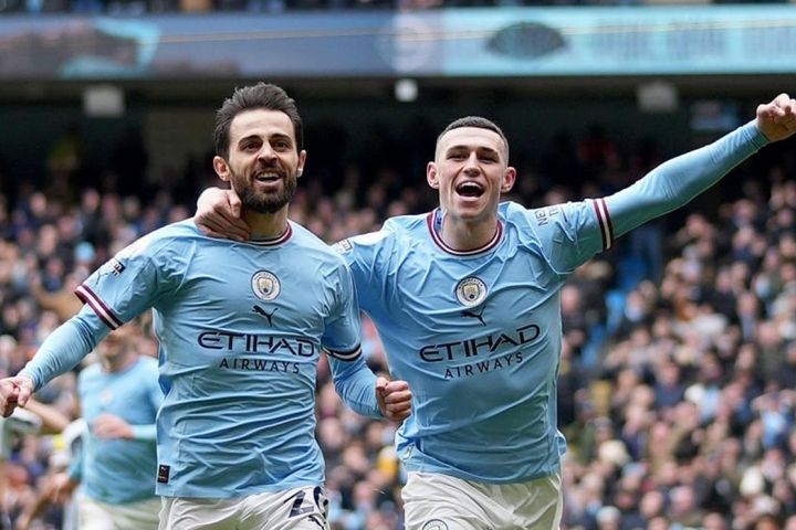 Kết quả Ngoại Hạng Anh: Đánh bại Newcastle, Man City gây sức ép cho Arsenal