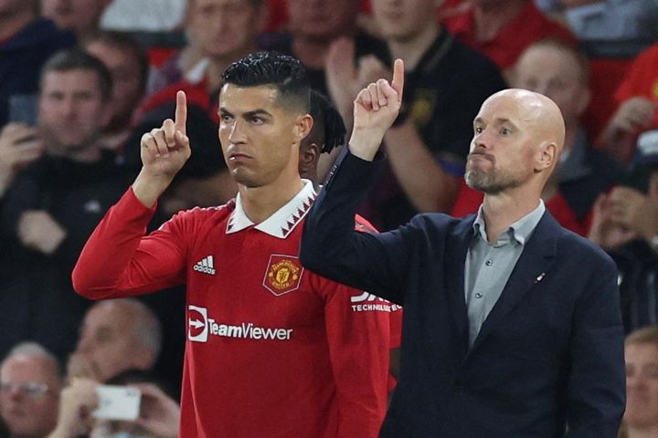 Ten Hag vẫn ngủ ngon khi loại Ronaldo khỏi đội hình MU