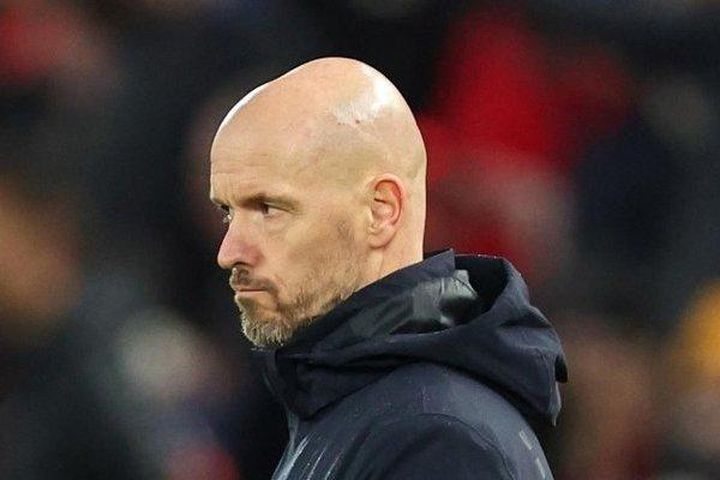 4 sai lầm khủng khiếp của Ten Hag khiến MU thua thảm Liverpool