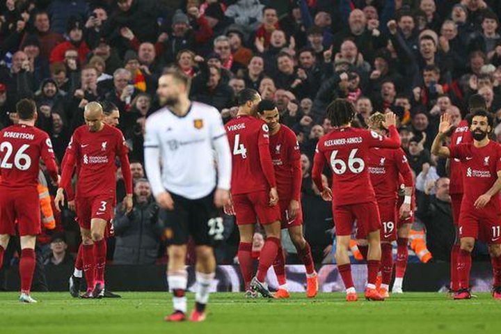 Nhà báo Piers Morgan hả hê khi MU thua Liverpool 0-7