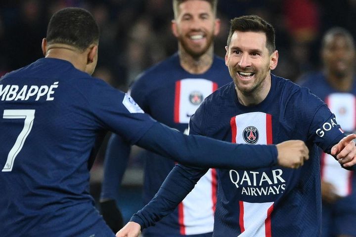Kỷ lục gia Mbappe và Messi quyết lật ngược tình thế trước Bayern