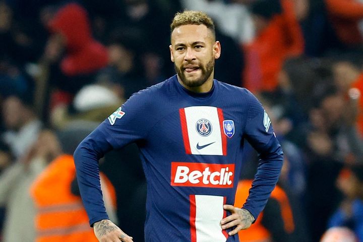 Neymar làm PSG suy yếu hơn