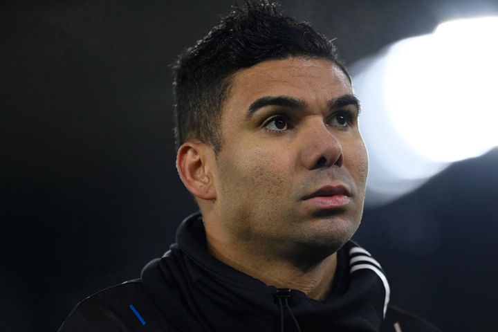 Casemiro trước nguy cơ bị treo giò lần thứ 3 mùa này
