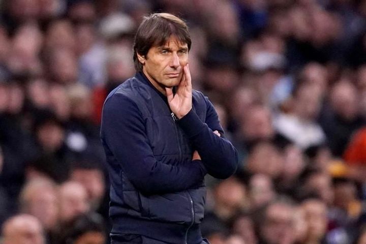 Antonio Conte và một mối quan hệ đang dần tan vỡ