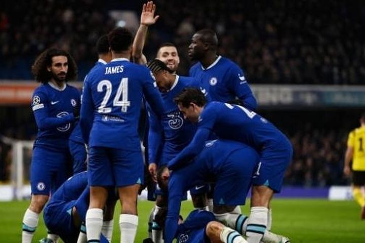 Thắng thuyết phục, Chelsea vào tứ kết Champions League