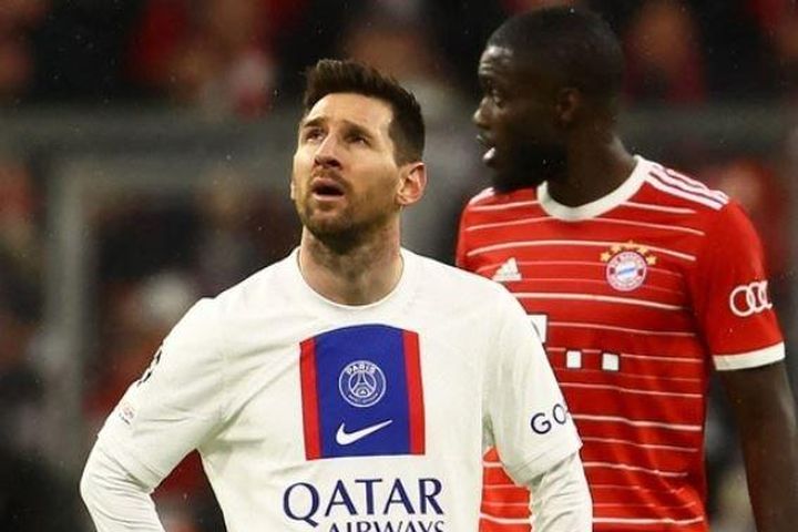Phản ứng của Messi khi bị loại khỏi Champions League