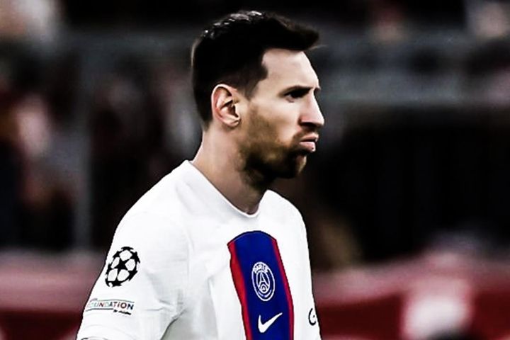 Carragher: 'Thật vui khi PSG bị loại'