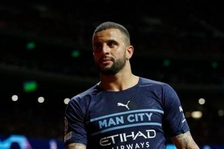 Sao Man City bị cảnh sát điều tra vì khỏa thân nơi công cộng