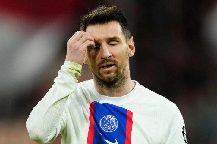 Messi bị chỉ trích 'chơi như thể không muốn khoác áo PSG'