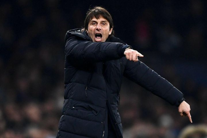 Conte bất lực ở Cúp C1, chấp nhận bị Tottenham sa thải sớm