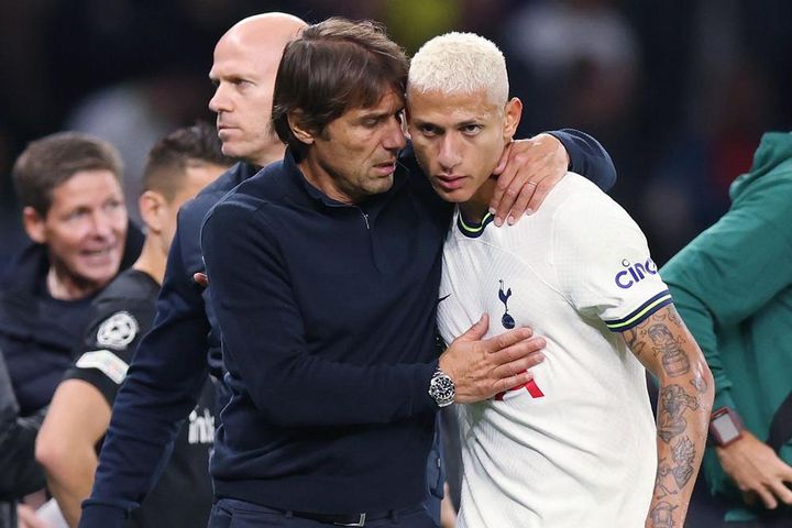 Richarlison công khai chỉ trích HLV Conte