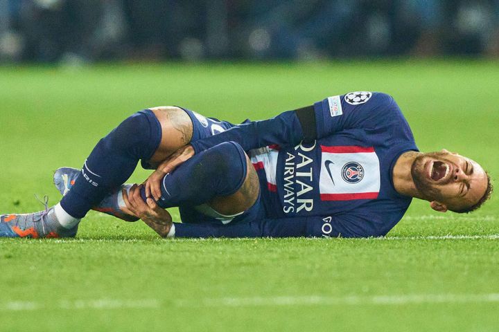 Neymar: PSG và bi kịch của bom tấn 222 triệu euro