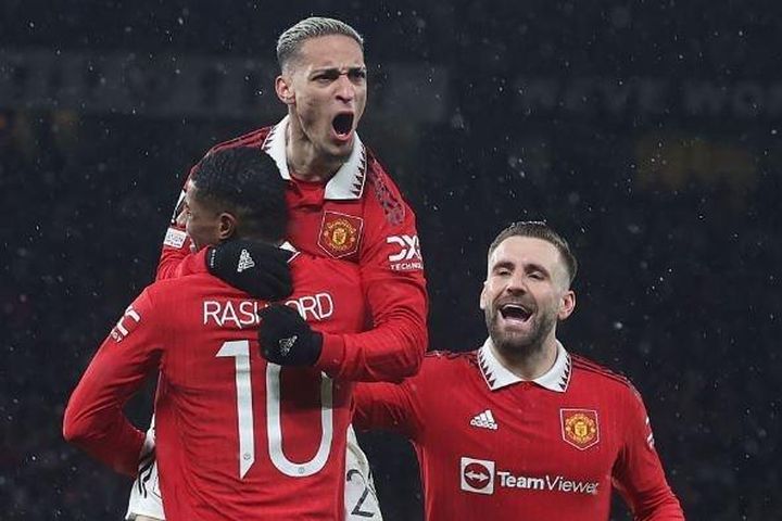 MU rộng cửa vào tứ kết Europa League sau trận thắng 4-1