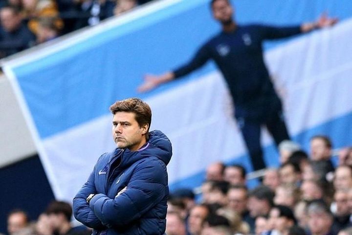 Chủ tịch Tottenham chịu áp lực mời Pochettino trở lại