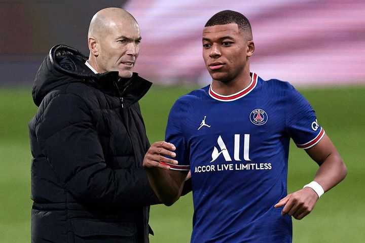 Zidane đàm phán ngồi 'ghế nóng' PSG thay Galtier