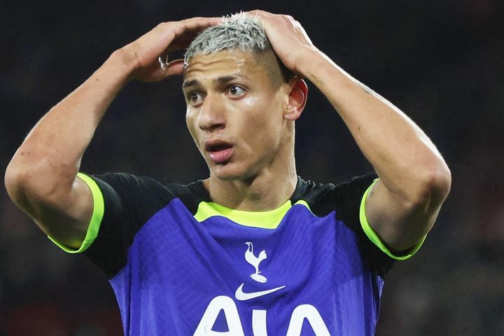 HLV Conte: Richarlison đã phạm sai lầm