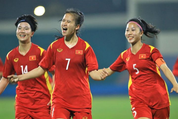 Nhật Lan ghi bàn đẹp mắt, U20 nữ Việt Nam tiến bước ở vòng loại châu Á