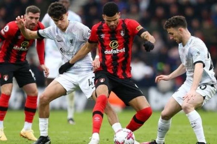 Liverpool bất ngờ thua sốc trước đội cuối bảng