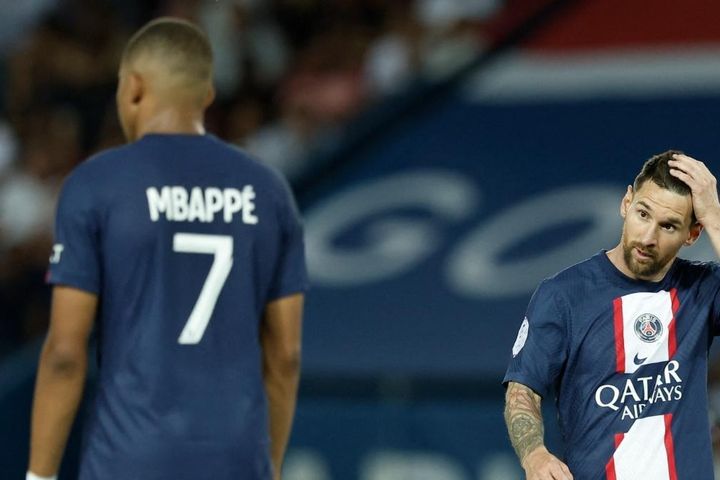 Vì sao Mbappe không thể kết hợp với Messi?