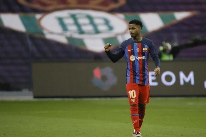 Jorge Mendes chào bán sao Barca cho 4 CLB Premier League