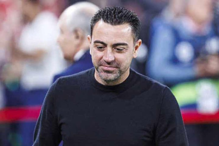 Tin mới nhất bóng đá trưa 13/3: Xavi buồn vì fan đối thủ đòi Barca xuống hạng