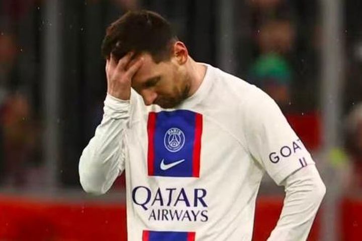 PSG quyết định bất ngờ về tương lai Messi