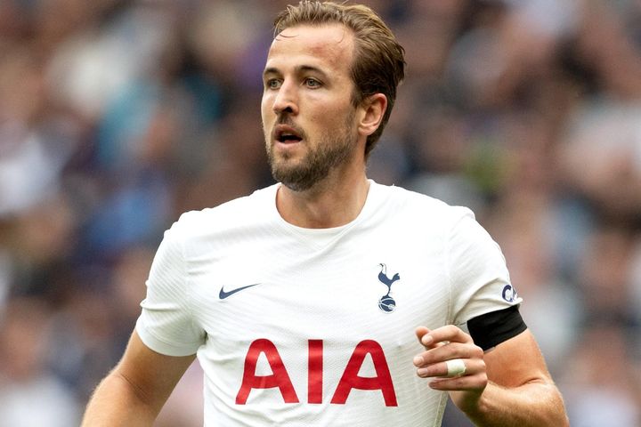 Tottenham chốt giá bán Harry Kane