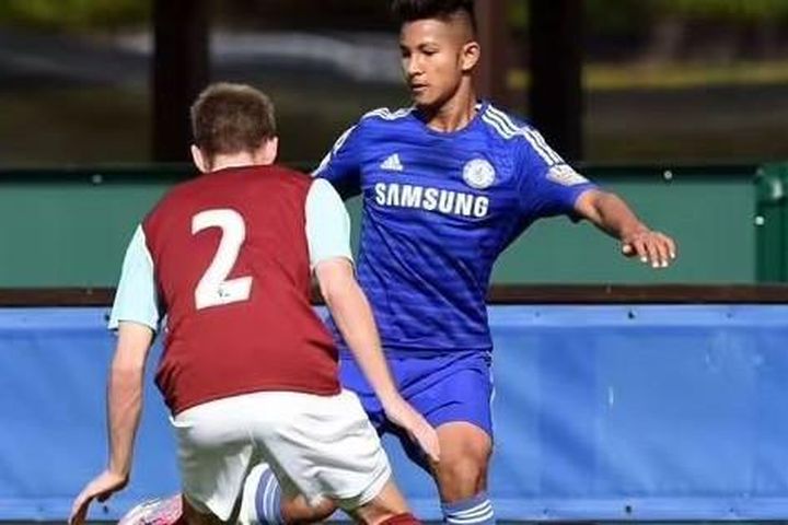 Cầu thủ giàu nhất thế giới chật vật sau khi rời Premier League