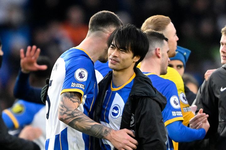 Arsenal nhập cuộc đua chiêu mộ Mitoma