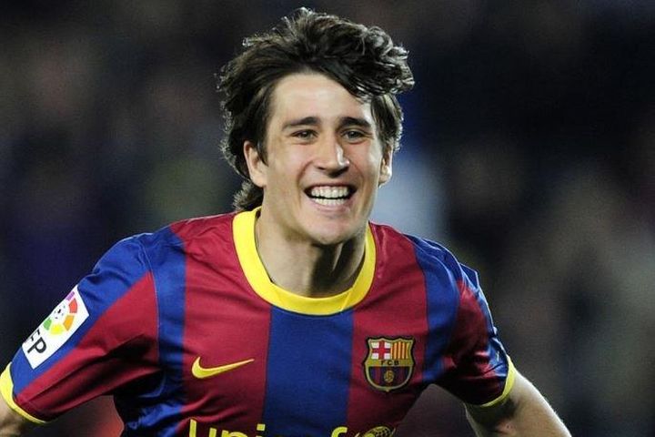 Cựu thần đồng Barca giải nghệ ở tuổi 32