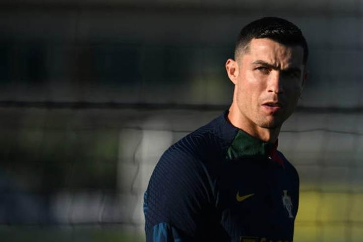 Ronaldo lên tiếng về việc rời MU trong lần tập trung cho ĐT Bồ Đào Nha