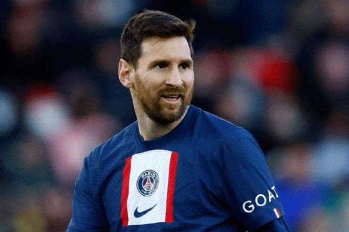 Messi từ chối 'núi tiền' tới Ả Rập đấu Ronaldo: Mông lung tìm chốn 'dưỡng già'