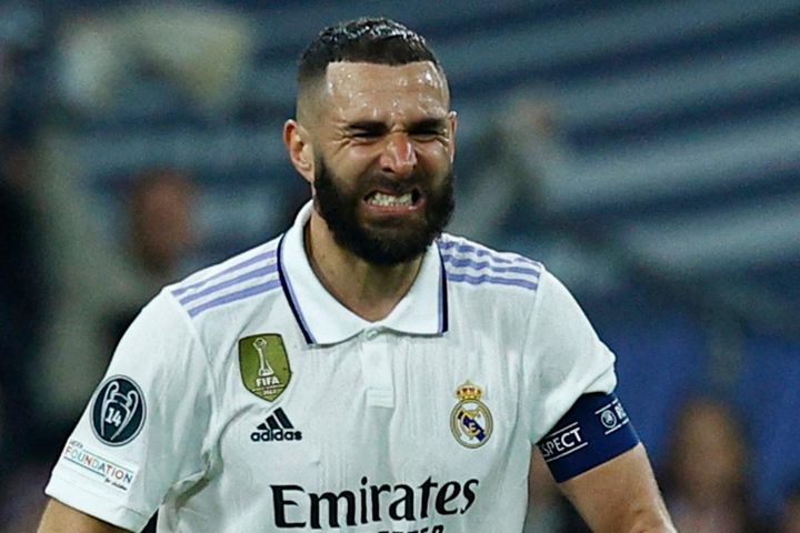 Benzema từ chối lời mời của Liên đoàn Bóng đá Pháp