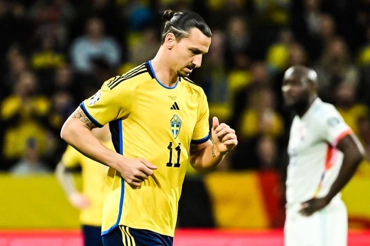 Khoảnh khắc lập kỷ lục của Ibrahimovic
