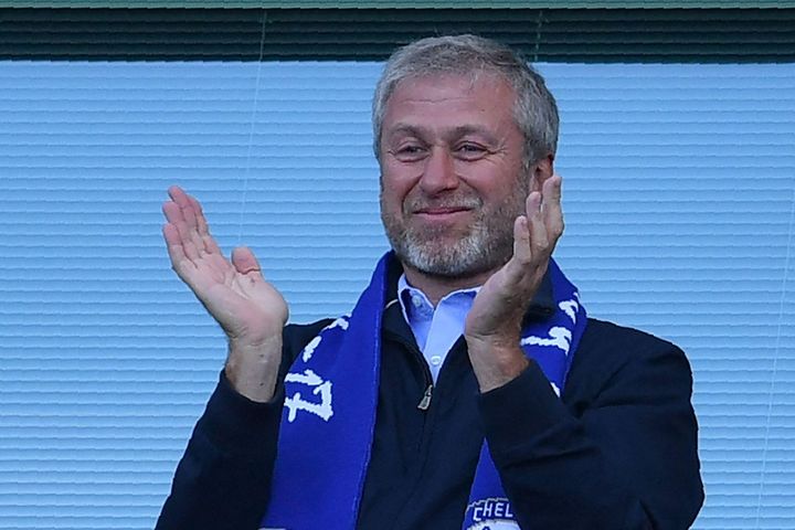 Abramovich với 'món đồ chơi' Chelsea