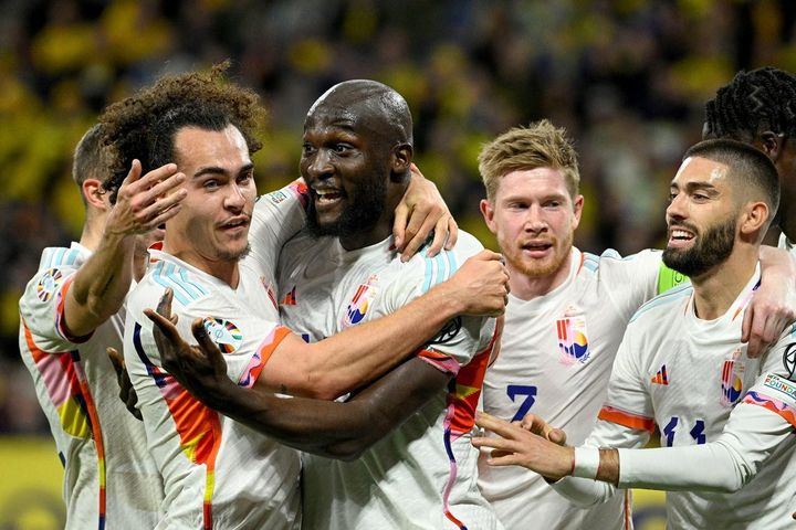 Lukaku lập hat-trick, Bỉ đè bẹp Thụy Điển ngày Ibrahimovic tái xuất