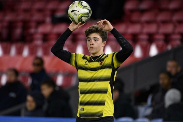 Sao trẻ Watford được MU, Chelsea săn đón