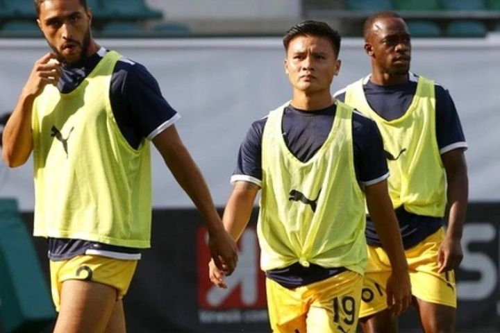 Trang chủ Ligue 2 nói lời phũ phàng về tình cảnh của Quang Hải