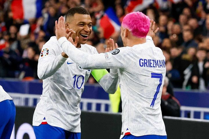 Đội trưởng Mbappe lập cú đúp, đội tuyển Pháp đánh bại Hà Lan