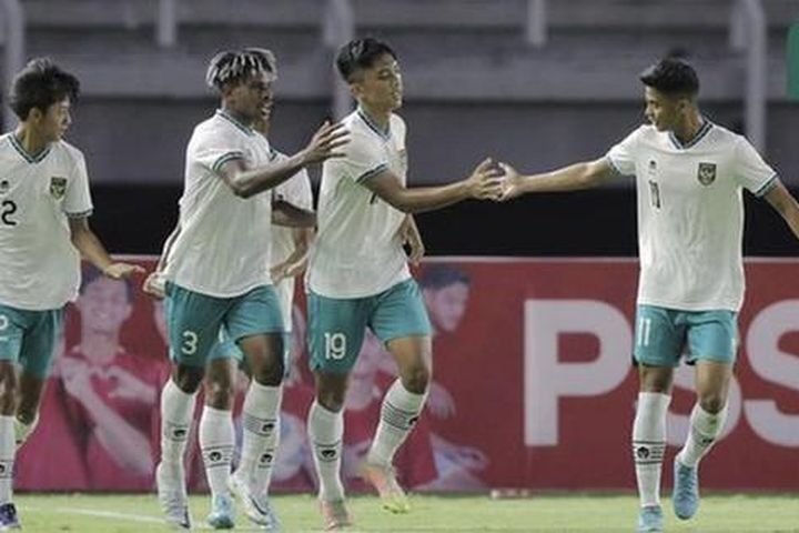 FIFA bất ngờ hủy lễ bốc thăm U20 World Cup ở Indonesia