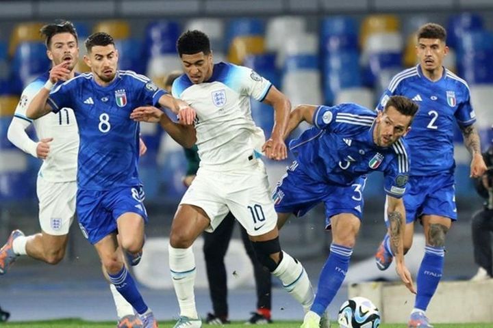 Italia và nỗi đau sau ánh hào quang