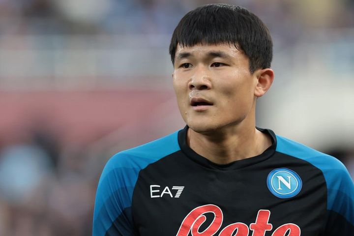 MU mua Kim Min Jae, Arsenal lấy Paqueta