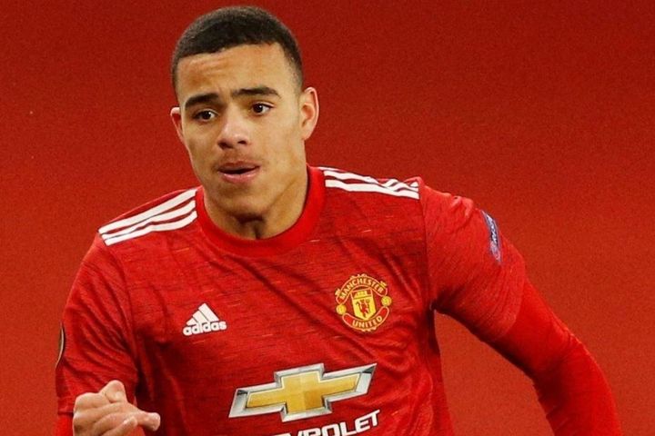 Man United giữ chân Greenwood