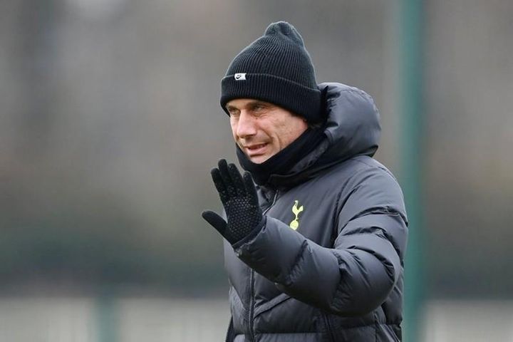 Conte chia tay Tottenham trong đồng thuận, trợ lý Stellini bất ngờ được giữ lại