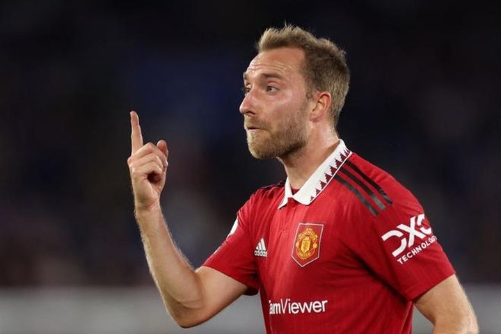 Christian Eriksen báo tin vui với Man United