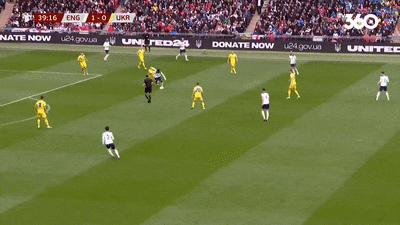 Ngôi sao Arsenal bùng nổ, tuyển Anh thắng dễ Ukraine