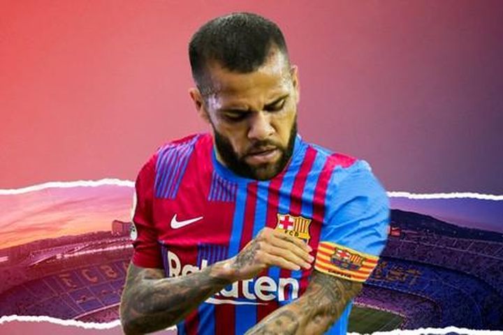 Dani Alves làm start-up trong tù