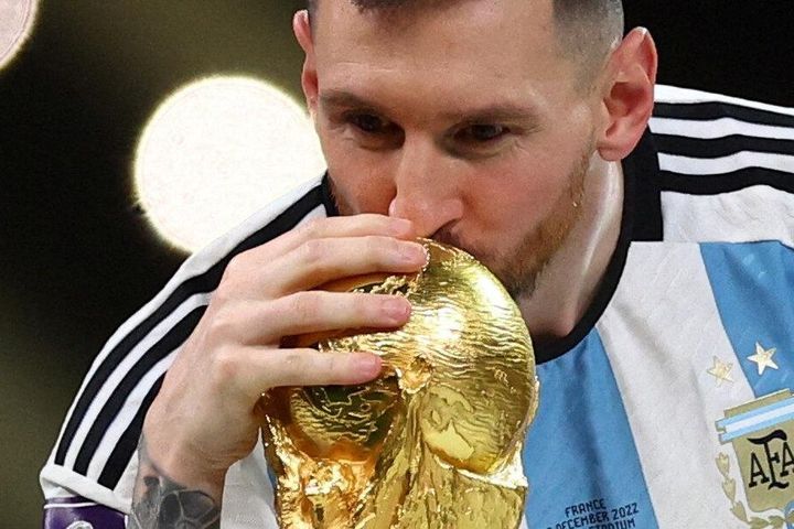 FIFA trả 355 triệu USD cho cầu thủ dự World Cup