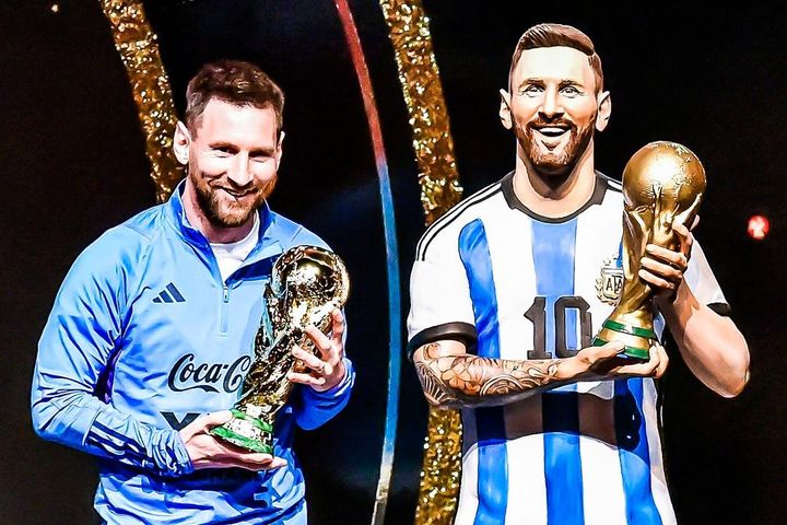 CONMEBOL dựng tượng Messi