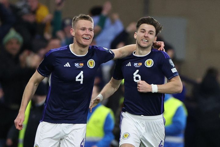 McTominay rực sáng khiến Tây Ban Nha ôm hận